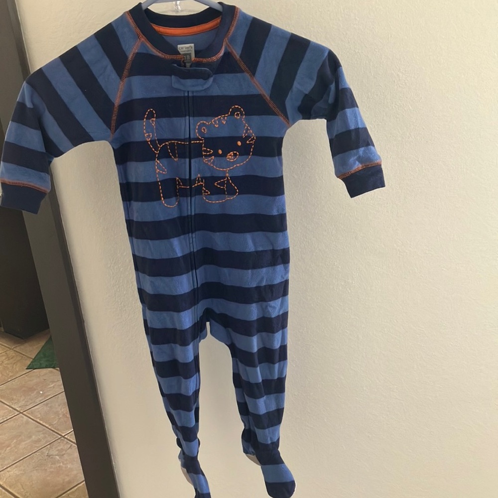 FINAL MARKDOWN Carters sleeper 18 months